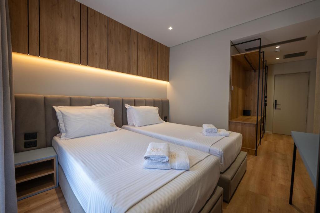 Албанія - Готель - Arel 14