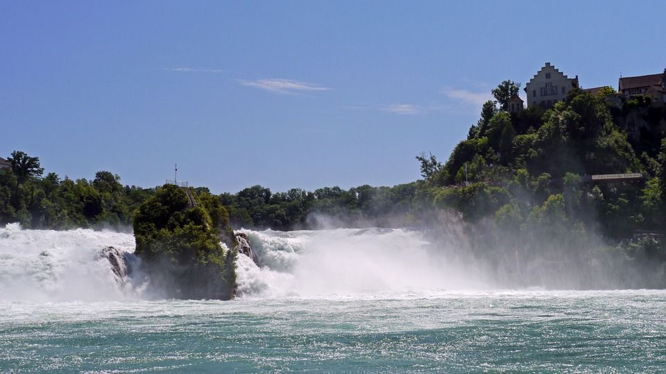 Швейцария, Рейнский водопад