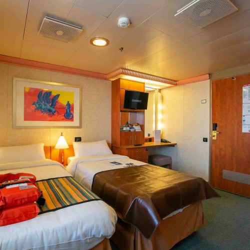 Interior-Cabin-Costa-Serena.jpeg