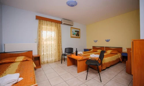 Готель - Europe - Olimpiaki Akti 33